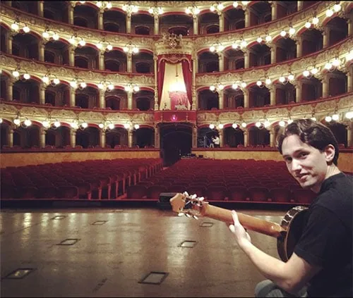 Foto de Pablo Romé en Teatro Máximo Bellini en Sicilia